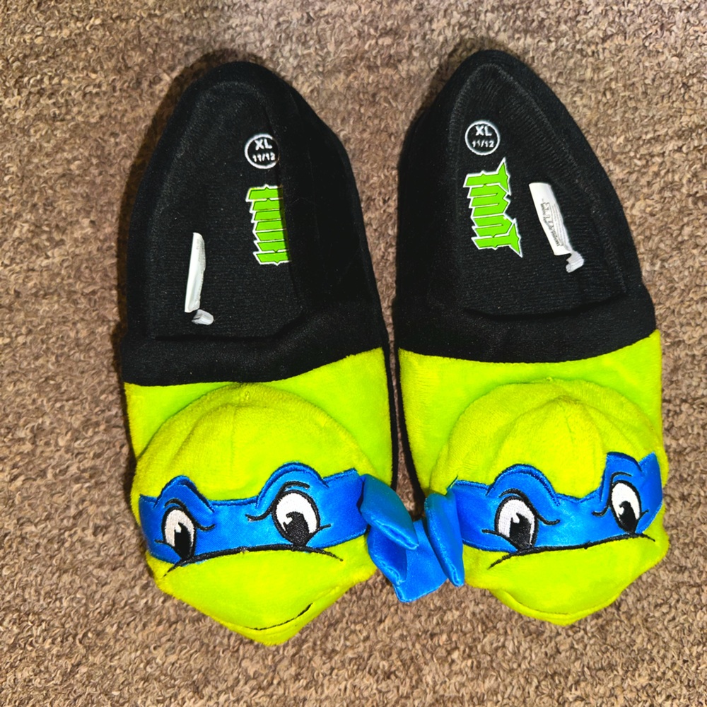 Ninja Turtles slippers